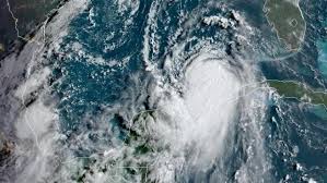 Louisiana y Texas, sin víctimas y con daños menores tras llegada de ‘Laura’