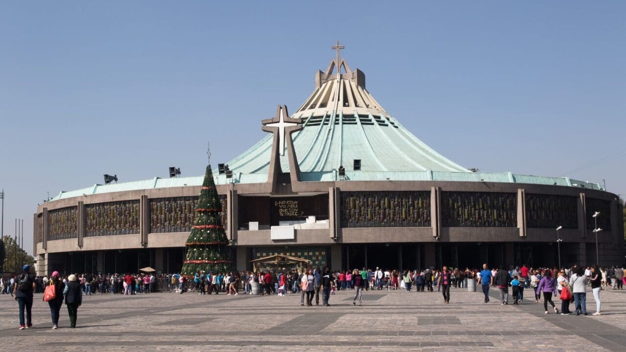 Basílica de Guadalupe recibe a más de un millón 900 mil personas