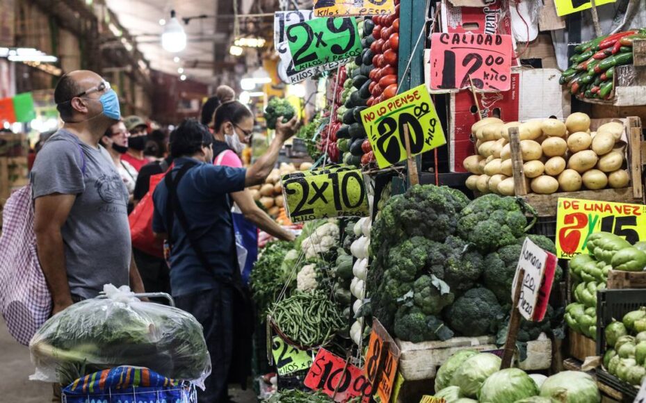 La canasta básica actual de 24 productos que conforma el paquete contra la inflación