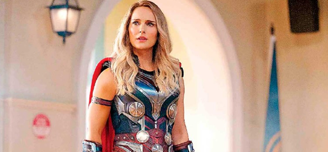 Natalie Portman empuña el martillo