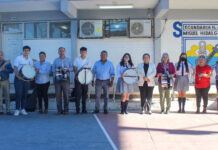 Alumnos de la Escuela Secundaria Miguel Hidalgo reciben instrumentos para la banda de guerra; esto por iniciativa de regidores de la Comisión de Educación y Cultura