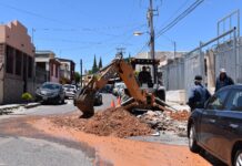 Sustituyen válvula de paso en la colona Nuevo Nogales