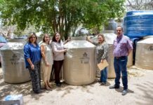 Se logra con participación social entrega de más tinacos.