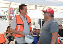 Da banderazo Elías Retes a reconstrucción de pavimento por la morelos