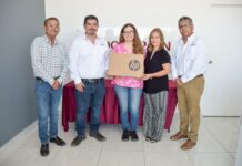 ENTREGA OOMAPASN LAPTOPS A GANADORES DE “REGRESO A CLASES”