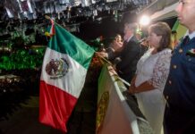Entusiastas miles de Navojoenses celebran el “GRITO DE INDEPENDENCIA”