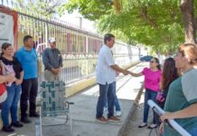 Agradecen padres de familia de la primaria “club 20-30” apoyo del alcalde Jorge Alberto Elías Retes