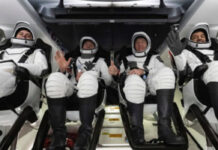 Cuatro astronautas regresan a la Tierra en una cápsula de SpaceX tras estar seis meses en la Estación Espacial Internacional