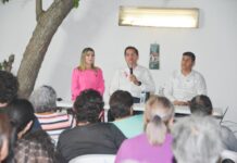 Reunión de Alcalde con vecinos de NOGALITOS, BRISAS Y FOVISSSTE