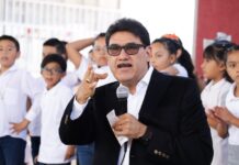 Participa Alcalde en ceremonia de Lunes Cívico en una primaria