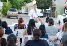 Vecinos de los girasolares y colonia constitución reciben a Jorge Alberto Elías Retes