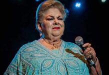Paquita la del Barrio es hospitalizada