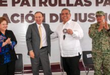 Entrega gobernador Alfonso Durazo patrullas para fortalecer labor de la FGJES