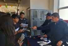 Orientan a estudiantes de Alfa sobre conductas sociales