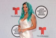 Karol G y Feid dominan la noche en los Latin American Music Awards 2024