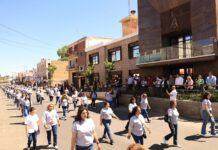 Desfilan numerosos contingentes al celebrar el Día del Trabajo en Nogales