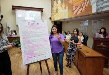 Participa Deni Gastelum Barreras , candidata a diputada local por el Distrito XVI, en la Firma del «Pacto por el Sonora que queremos las Mujeres».