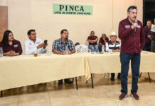Reconoce Lamarque Cano a maestras y maestros en su día