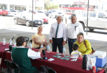 Acuden casi 400 Navojoenses a vacunarse en jornada municipal