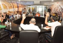 Analizarán regidores orden a espacios de estacionamiento público