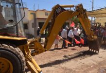 Da Lamarque Cano banderazo a pavimentación en calle Valle del Soya