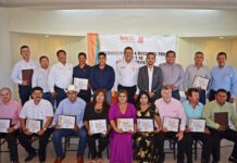 Reconocen por 20, 30 Y 40 años de Servicio a docentes del Sur de Sonora