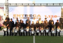 Fortalece JFGN Seguridad Pública con entrega de patrullas