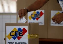 Venezuela decide entre continuidad o cambio en unas tensas elecciones
