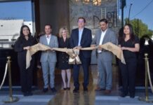 Inaugura el presidente Jorge Elías Retes hotel DuBlé