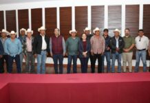 Participa doctora Karla Córdova González en reunión con autoridades de los pueblos Yaquis.