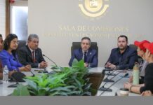 Aprueban iniciativa para profesionalizar la administración municipal