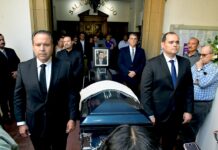 Rinden homenaje póstumo en Palacio Municipal al ex presidente Casimiro Navarro Valenzuela