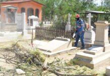 Trabaja Gobierno municipal en limpieza de panteones para recibir a visitantes el Día de las Madres