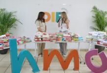 Recibe Patty Ruibal alimentos donados por personas beneficiadas con traslados gratuitos a Kino en Semana Santa