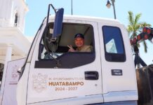 Recibe Gobierno de Huatabampo donación de dos unidades de la ciudad de Montclair, California