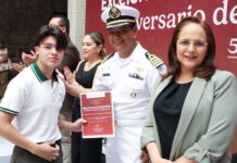 Realiza Ayuntamiento de Guaymas ceremonia de Excelencia académica nivel preparatoria
