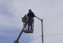 Ilumina Gobierno de Huatabampo a la Colonia Unión