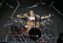 Enciende María León con su energía en escenario Alonso Vidal