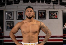 Mexicano César Navarro cae por decisión unánime ante el cubano Dainier Peró