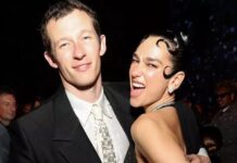 Dua Lipa se va a casar: confirma su compromiso con Callum Turner