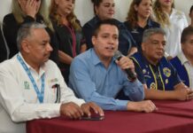 Aprovechan bien los Navojoenses feria de salud y servicios en La TIERRA Y LIBERTAD