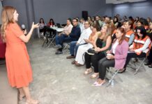 Capacita IEE a empleados municipales sobre violencia política contra las mujeres