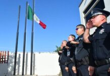 Realiza Policía de Hermosillo ceremonia de izamiento de bandera