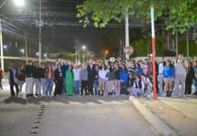 Beneficia Toño Astiazarán a estudiantes del Cobach Norte con tramo iluminado de Camina Segura
