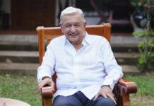 Reaparece AMLO en redes sociales para presentar su libro ‘Grandeza’