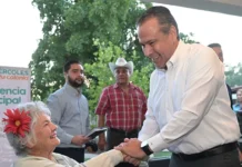 Lleva Toño Astiazarán servicios a Villa de Seris