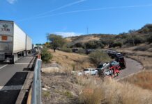 Reportan flujo vehicular lento en el Recinto Fiscal