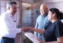 FAMILIAS DE CAJEME CUMPLEN EL SUEÑO DE TENER LAS ESCRITURAS DE SUS VIVIENDAS GRACIAS A LAS GESTIONES DE JAVIER LAMARQUE