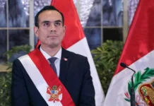 Congreso de Perú destituye al presidente José Jerí