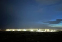 ICE compra en secreto almacenes para centros de detención cerca de El Paso, Texas